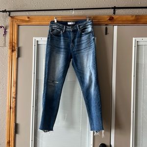 Distressed Kan Can jeans